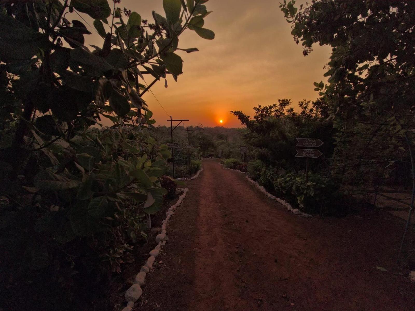 Chalobahills Farmstay Resort Ajra Екстериор снимка